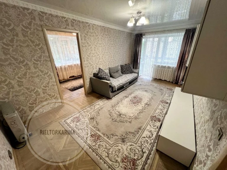 Рассвет/Космонавтів 2к квартира в продажі на 3 поверсі з рем