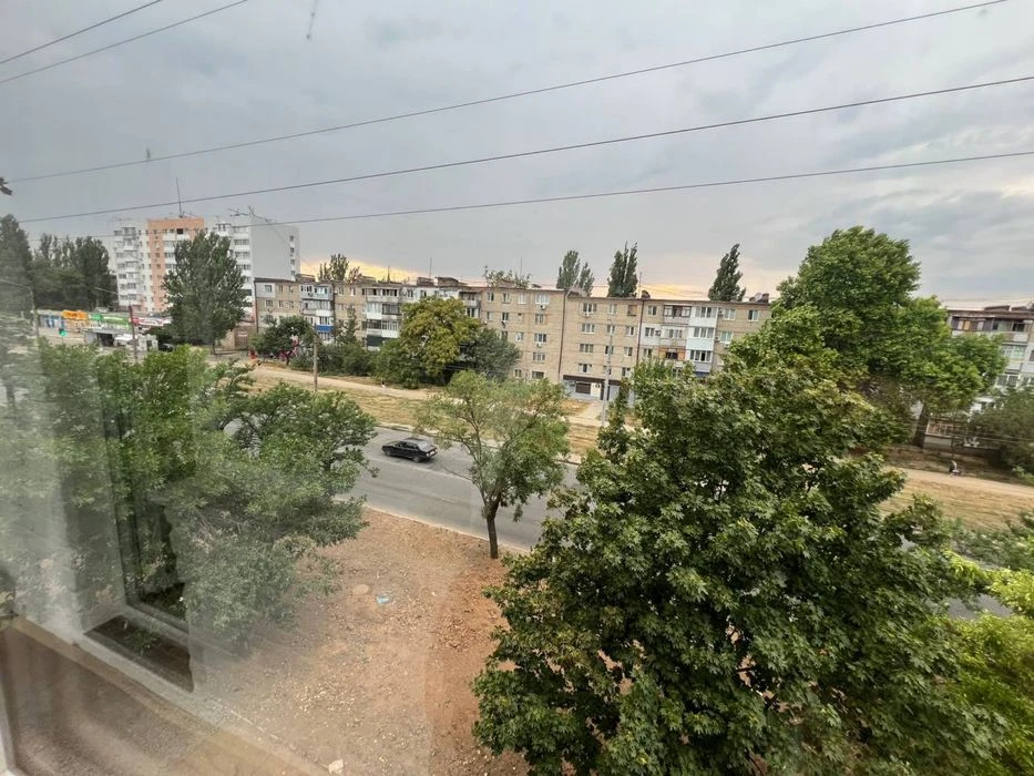 Рассвет/Космонавтів 2к квартира в продажі на 3 поверсі з рем