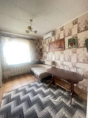 Продаж 3 квартири Ютз Авангардна