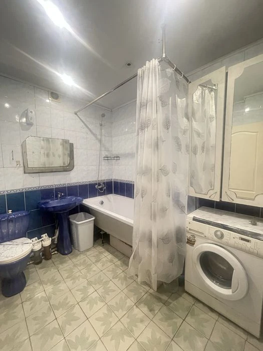 Продаж 3 квартири Ютз Авангардна