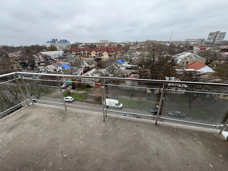 Трехкомнатная квартира в ЖК "ЭкоДом" на М.Морской.Паркоместо