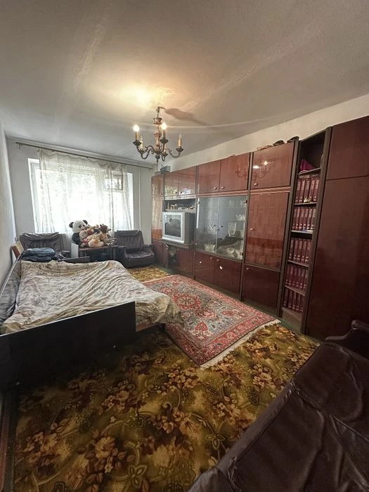 Продам 4х комнатную квартиру ул. 3-я Слободская/пр. Централь
