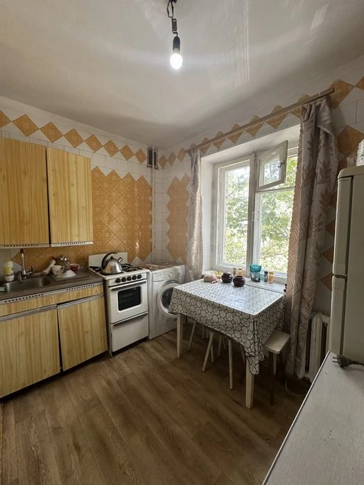 Продам 4х комнатную квартиру ул. 3-я Слободская/пр. Централь