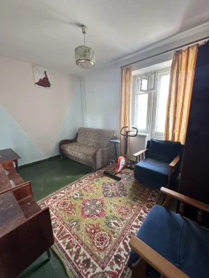 Продам 4х комнатную квартиру ул. 3-я Слободская/пр. Централь