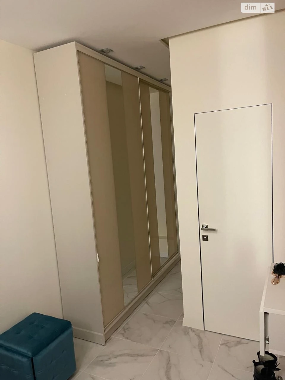 Продаж Квартира Намив