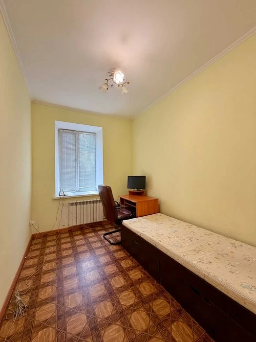 Продаж затишного двокімнатного жилкопу