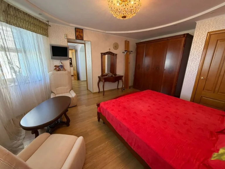 Продажа квартира 9/10 51м2