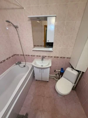 Продажа 2х комнатной квартиры.Автономное отопление Площадь П