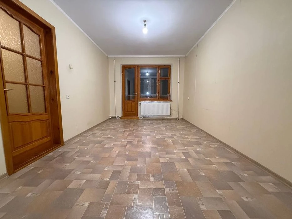 Продажа 2х комнатной квартиры.Автономное отопление Площадь П