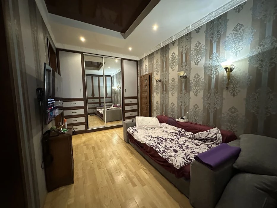 Продаю 3-ку в новом доме в Центре, скважина