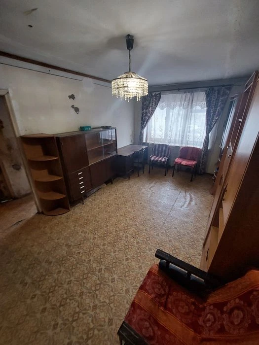 ЮТ3 Трьохкімнатна квартира