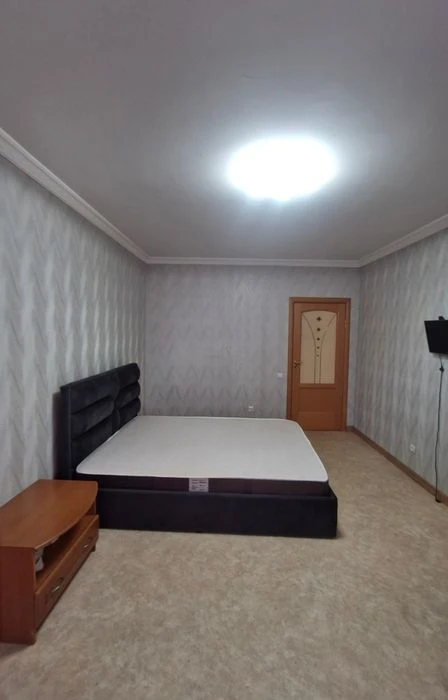 Продажа однокомнатной крупногабаритной квартиры на Северном