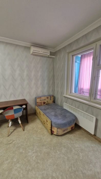 Продажа однокомнатной крупногабаритной квартиры на Северном