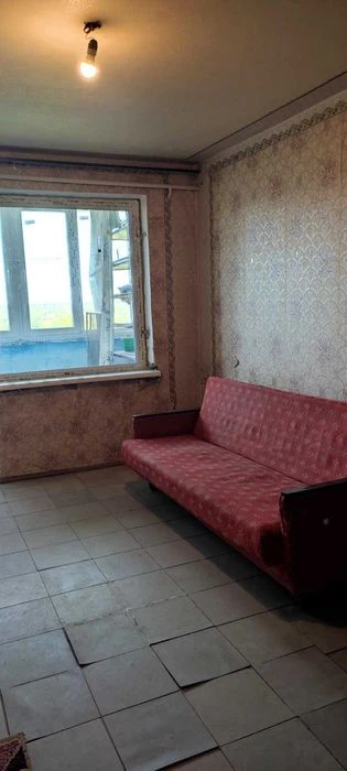 продажа 2-х к. квартиры в центре Корабельного  района