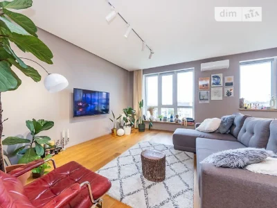 Sale of 3-room apartment 90 sq. m on Metrologicalhna Street 54 • ID 346
