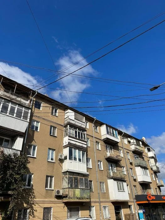 Продам 2-комн квартиру Новосельского, Пастера, Центр города.