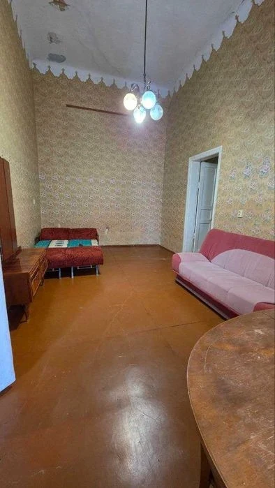 Пр. Центр/ вул. М.Морська . 62 кв.м жилкоп Місце під авто+са