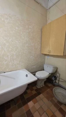 Пр. Центр/ вул. М.Морська . 62 кв.м жилкоп Місце під авто+са