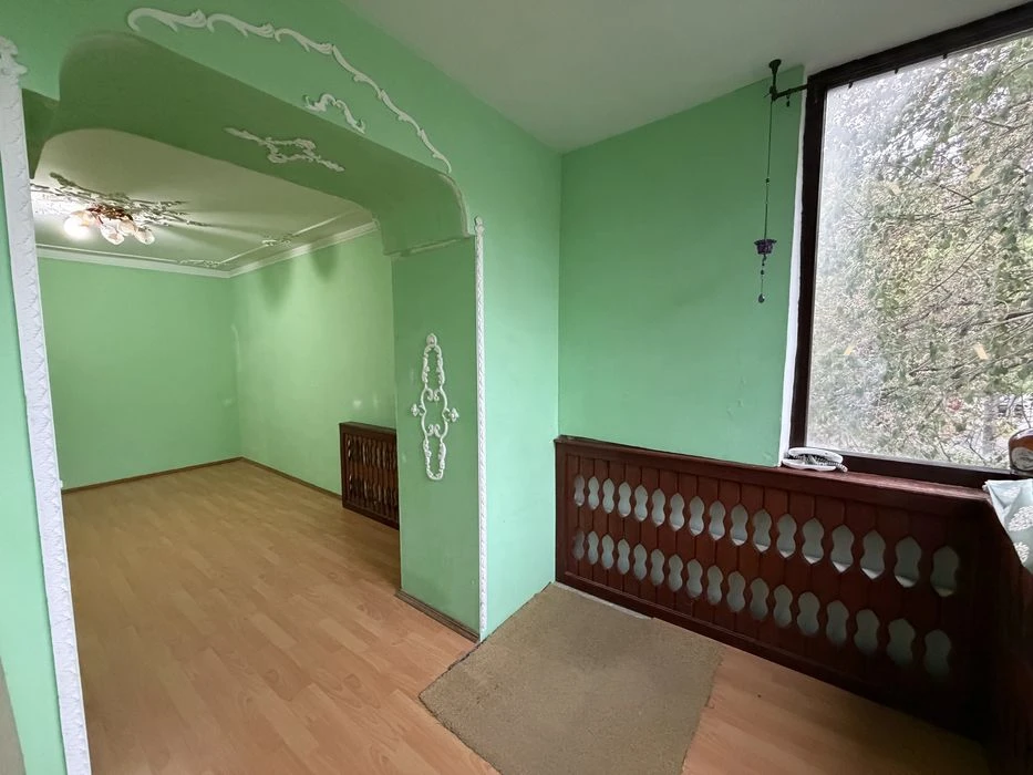 Продам 2к квартиру в Центрі