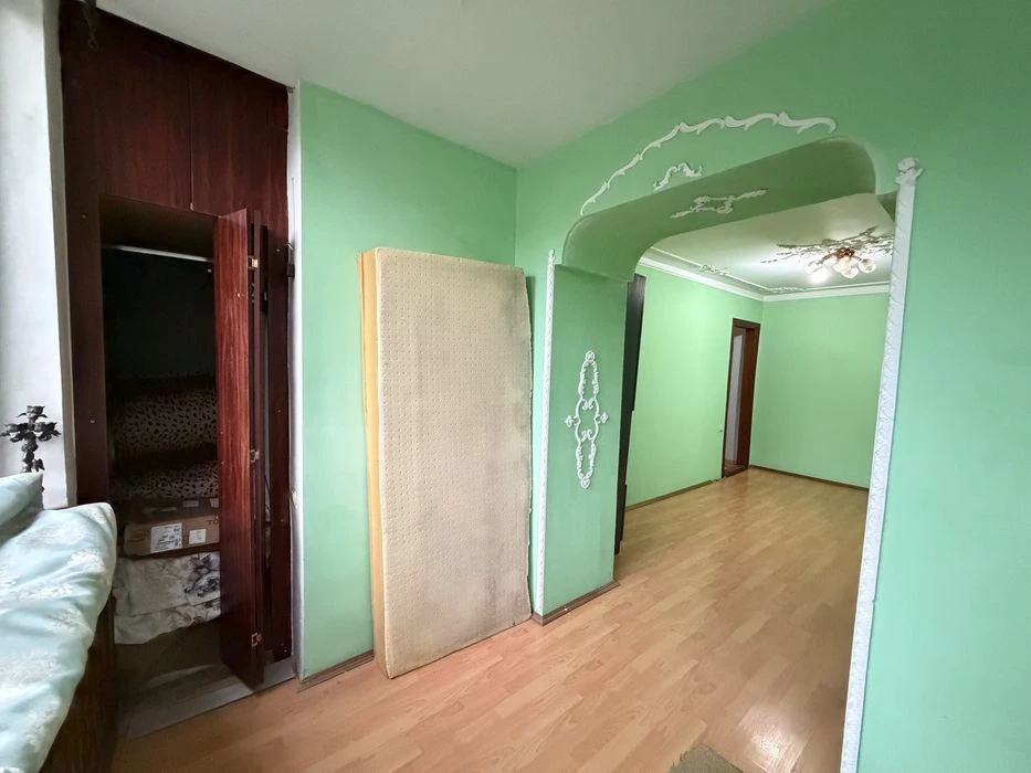 Продам 2к квартиру в Центрі