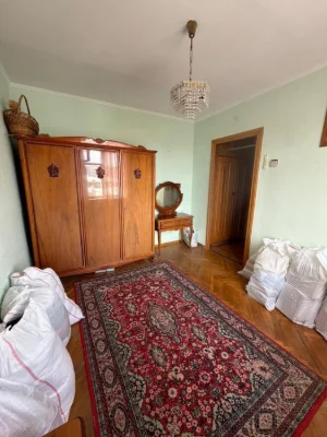 Продам 4к.кв.чешка ,центр