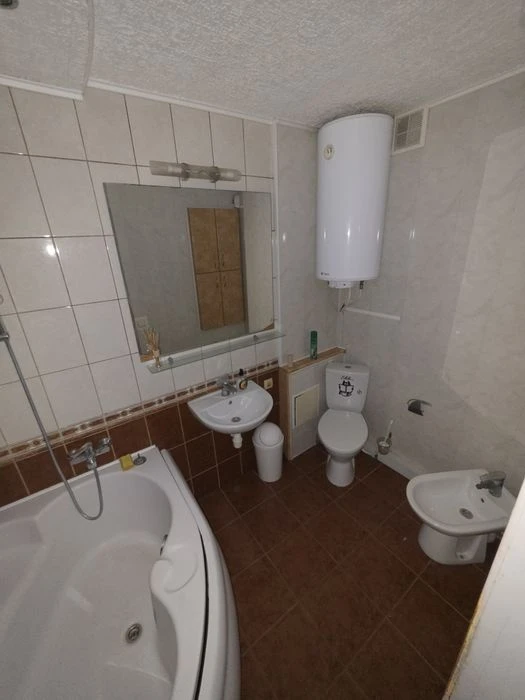 Продаж 4 кімнатна квартира, сертифікат +