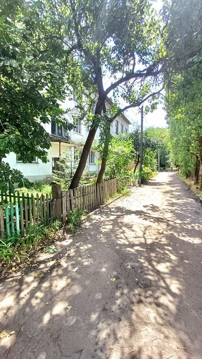 Продам 3К квартиру на 2/3 на ул.Яворницкого  / район ж/д вок
