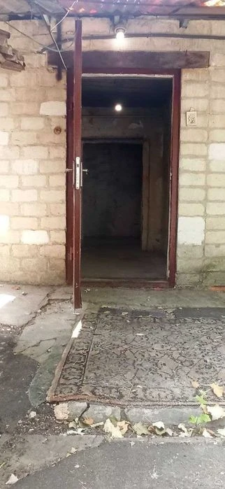 Квартира в  Центрі в приватному секторі