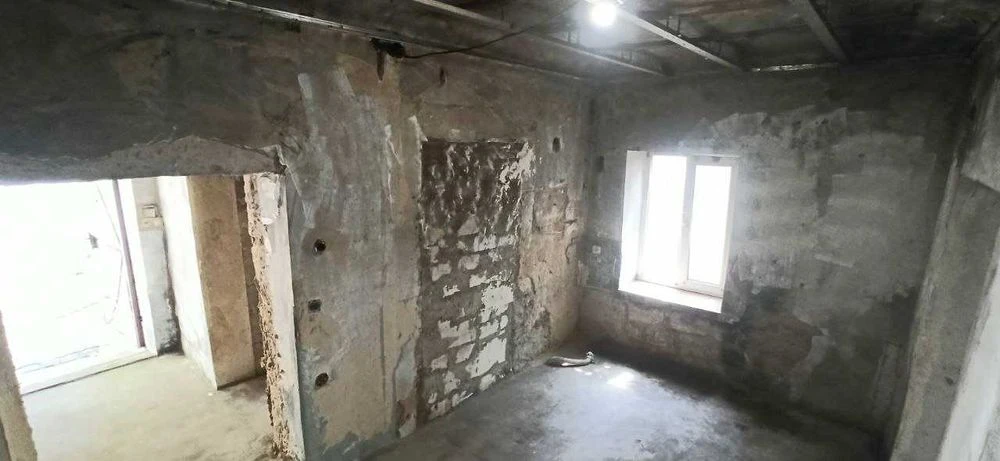 Квартира в  Центрі в приватному секторі