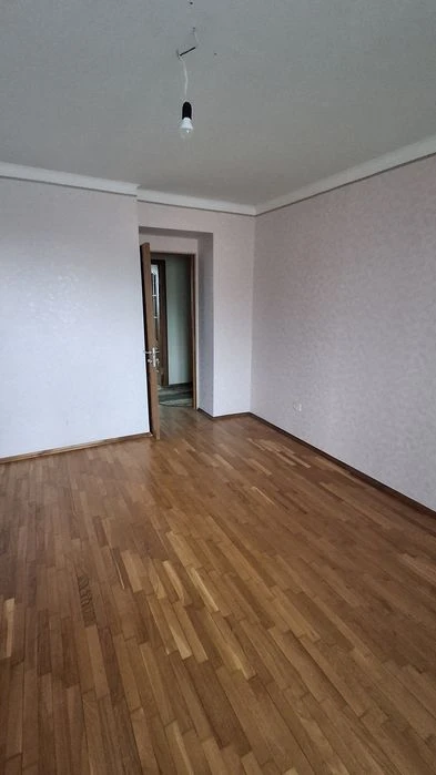 Продаю! 3к/к. ЦЕНТР. УЛ.Защитников Николаева.