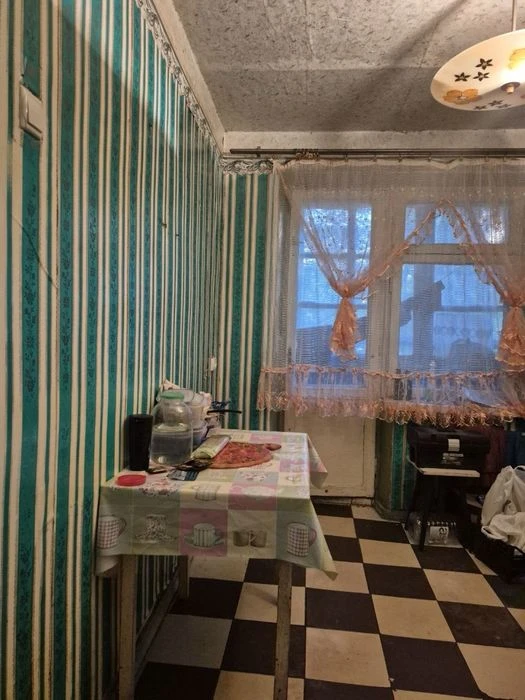 Продаж 1-кімнатної квартири, ж/м Комунар, вул. Велика Діївсь