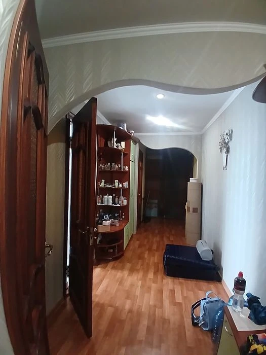 Продаю 3к/к  Театральная
