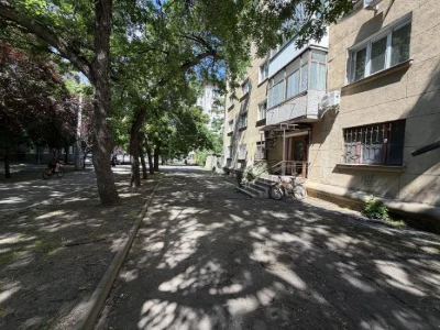 Продаю 2кк ул Героев Спасателей (Лягина) Под коммерцию
