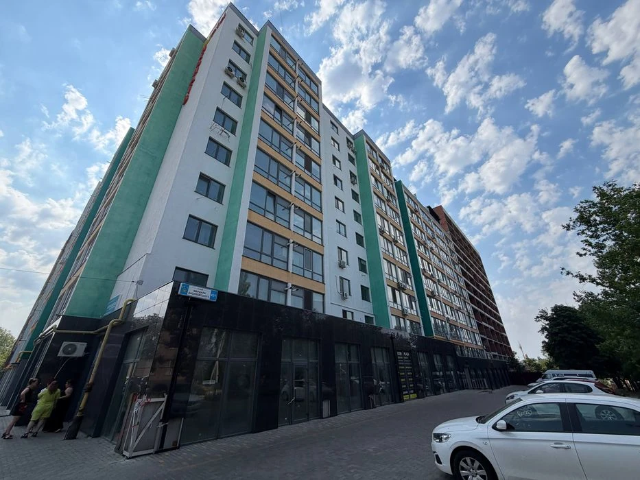 Продаю видовую 2-ку ЖК Мрия ул 9 Слободская 42/1 Ваучер, Сер
