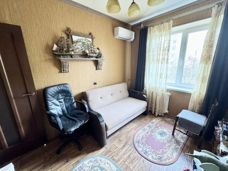 Продам 3 к.квартиру. 2 пов/9 пов, Намив. Сертифікат+