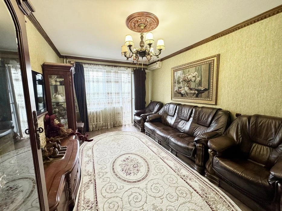Продам 3 к.квартиру. 2 пов/9 пов, Намив. Сертифікат+