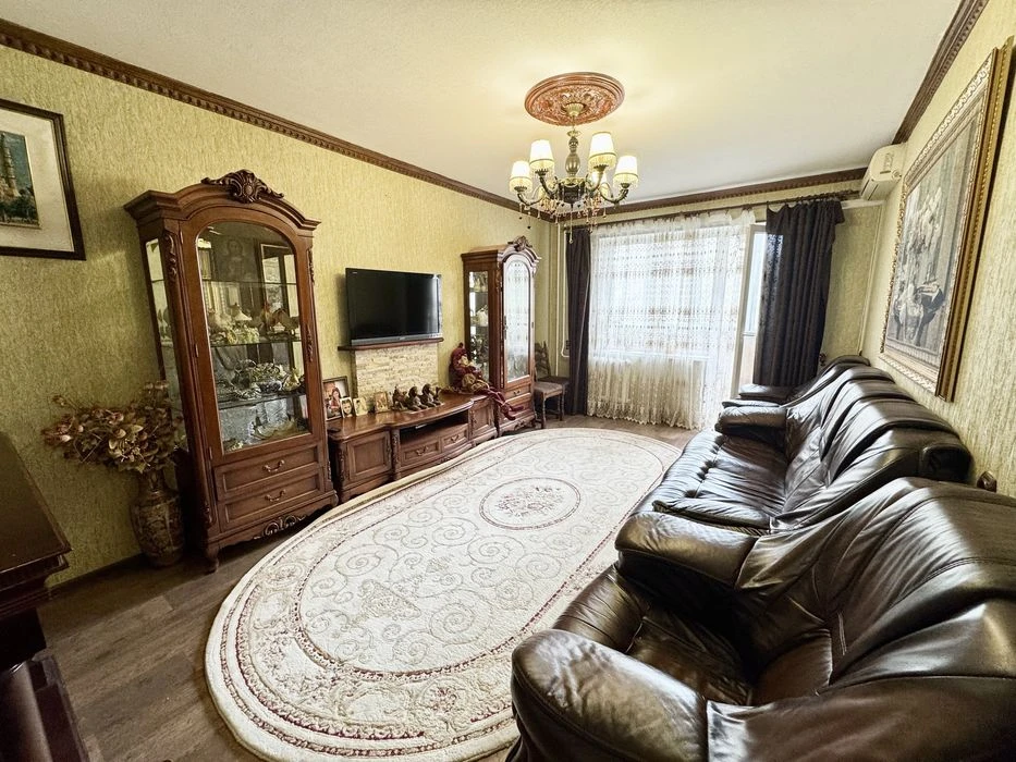 Продам 3 к.квартиру. 2 пов/9 пов, Намив. Сертифікат+