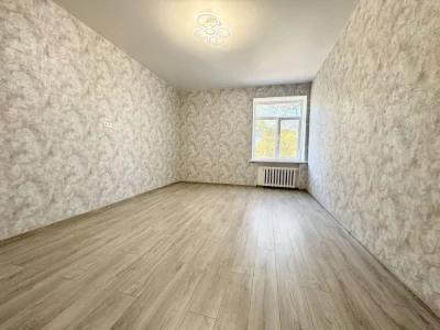 Продам 4к.квартиру. 2 поверх. Сертифікат+