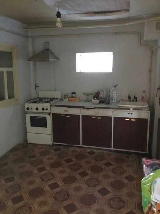 Продаю дом в Корабельном районе.