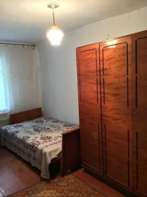 Продаю дом в Корабельном районе.