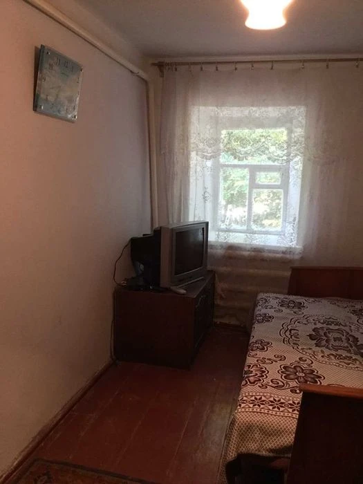 Продаю дом в Корабельном районе.