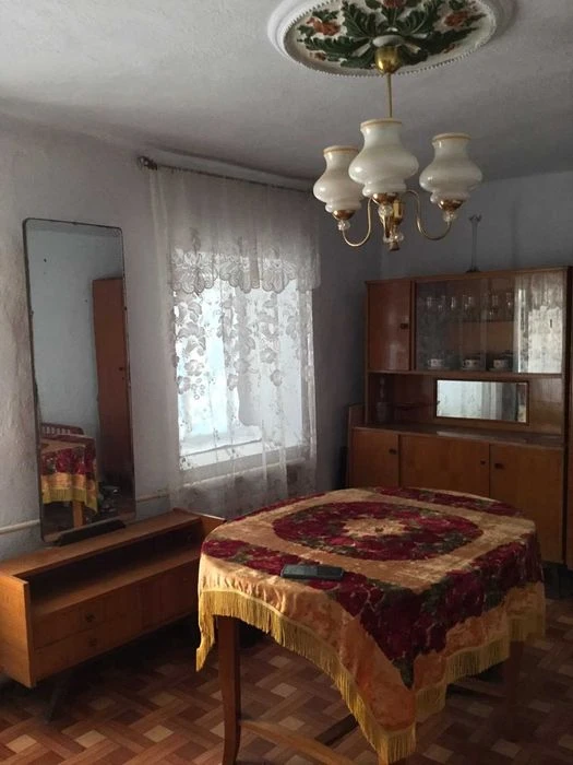 Продаю дом в Корабельном районе.