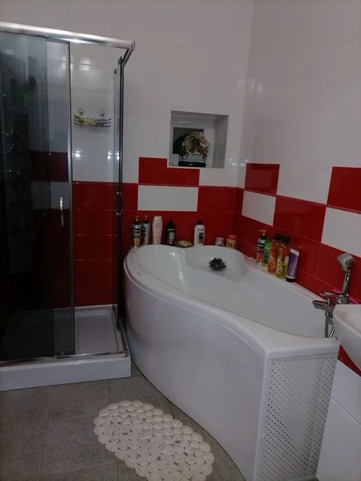 В Продажу будинок в Корабельному районі / пр. Богоявленський