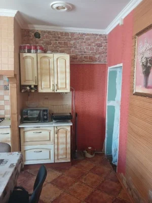 Продам большой дом  в центре