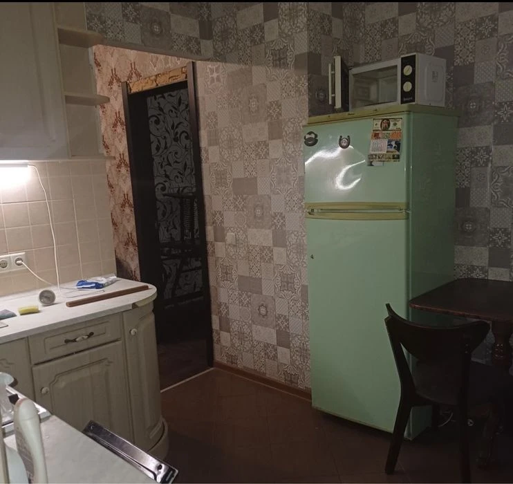 Без комиссии!Продаю 2к дом 50 м на Водопое с гаражом