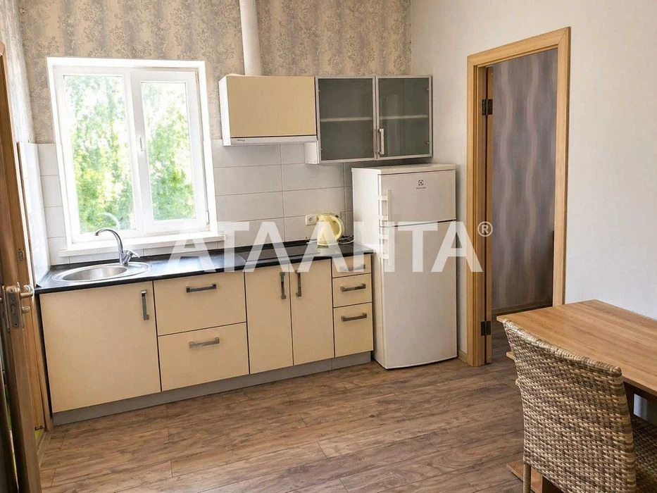 1-комнатная в центре, Базарная/Осипова