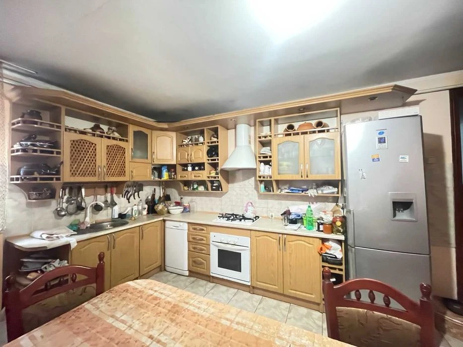 Продаю дом, 2 этажа, Херсонское шоссе -5 Линия.