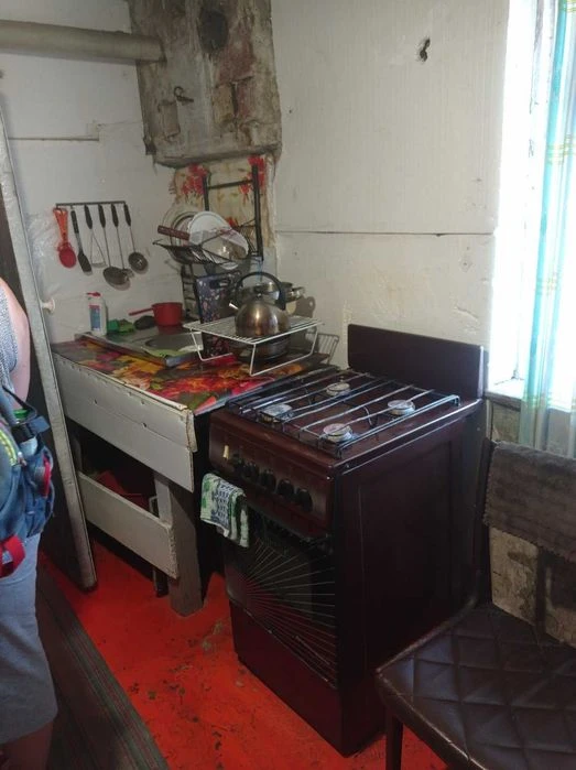 Продам  Дом - 4 комн, 57 м.кв, 3 сот. 5 Военная - Столярная
