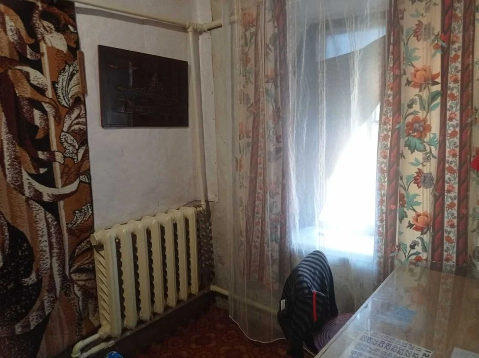 Продам  Дом - 4 комн, 57 м.кв, 3 сот. 5 Военная - Столярная