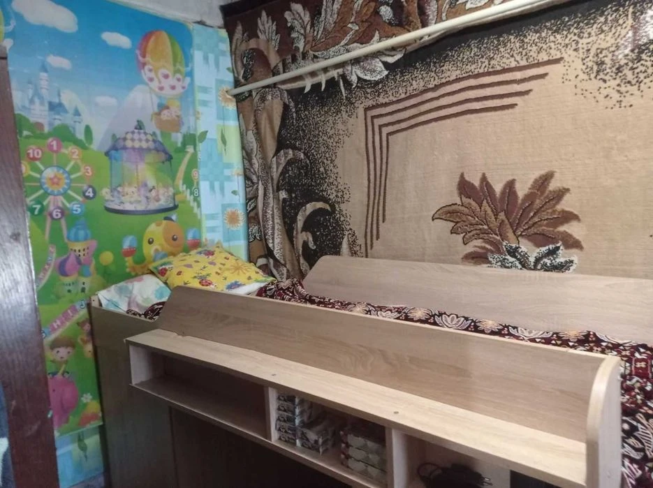 Продам  Дом - 4 комн, 57 м.кв, 3 сот. 5 Военная - Столярная